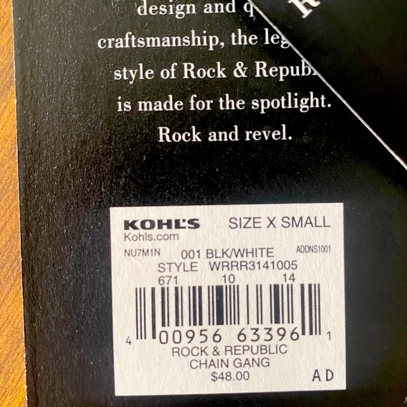 Rock & Republic Black, Gray & White Rose Long Sleeve Studded Button Up Size XS - Picture 8 of 8